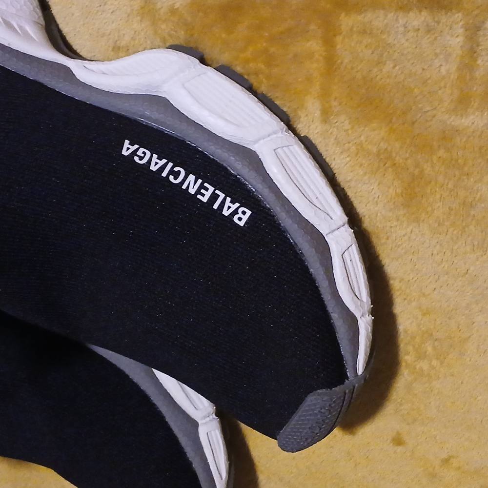 Balenciaga 3XL Knit Sock trainer shoes never been worn